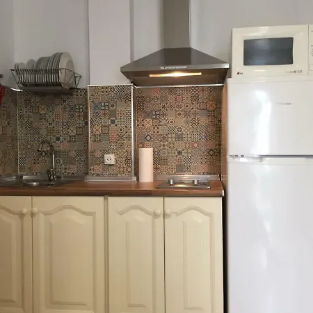 Sanpau Apartment *